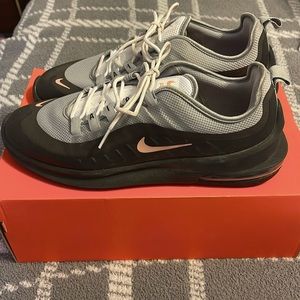 Women’s Nike air max sneakers size 11